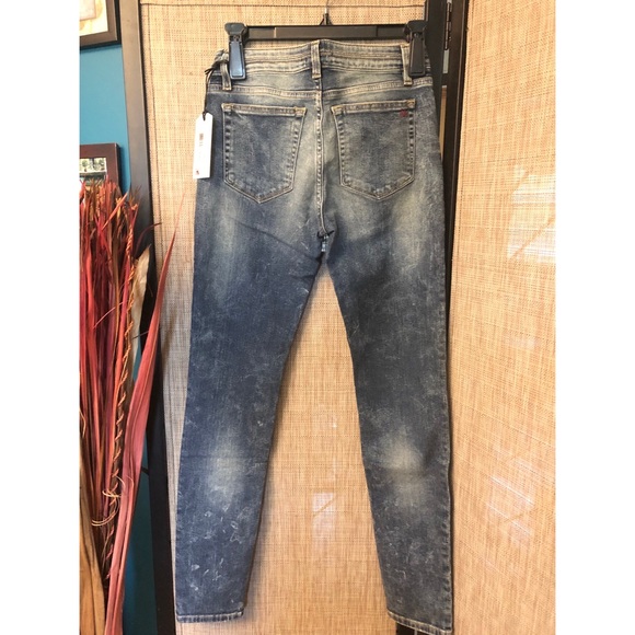 Miss Me Vintage Jeans - Picture 5 of 13